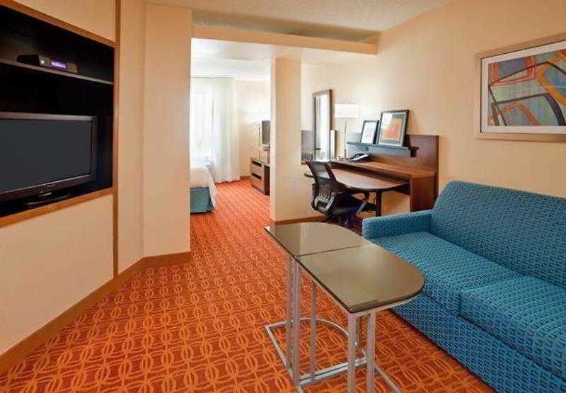 Fairfield Inn And Suites Austin South Екстер'єр фото